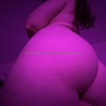 Velvetyalien_6830b70bf088e.jpeg